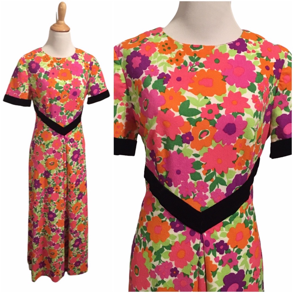 Vintage 1970s Handmade Flower Power Dress